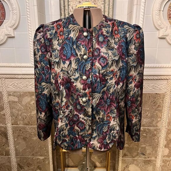 C B Collections. Sz 2x-3x. Faux Tapestry. Light Weight Vintage Jacket Top B57 - Picture 6 of 6